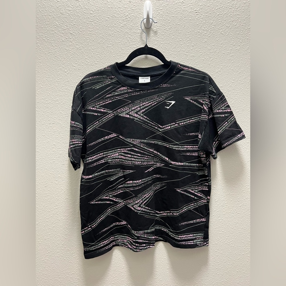 Gymshark Geometric All Over Print Graphic Tee Shirt Black | Mens Small